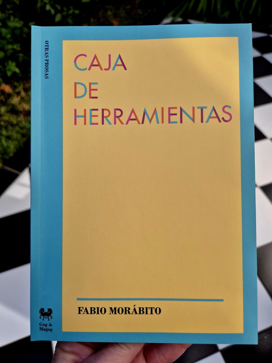 Zetadepalabra's tweet photo. Este libro magnífico de Fabio Morábito vuelve a estar disponible gracias a @gogymagogedit y va con prólogo de esta servidora. https://t.co/lg3WV3xUjo