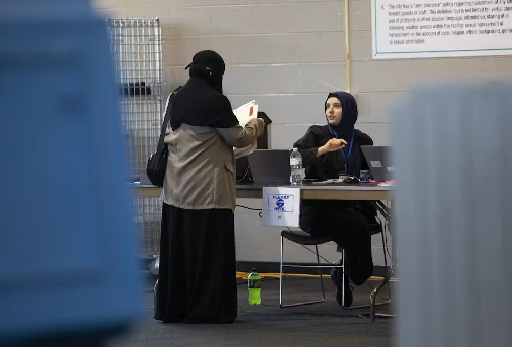 ginamilan_'s tweet photo. We have Muslim women working as election poll workers.

BEFORE the SAVE America Act is passed.

Ain’t that some shit. https://t.co/GxfVqW8ZZl