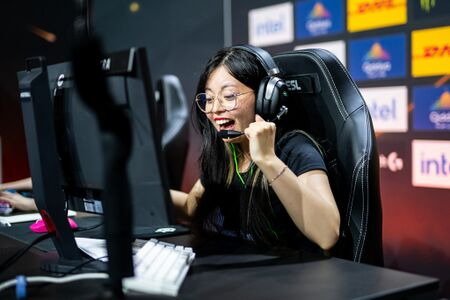 Sheep_VALORANT's tweet photo. Former CS2 pro ASTRA 🇫🇷 announces her move to VALORANT

The 2025 HLTV Awards Best Women's Player is making the switch, with her sights set on competing at the highest level.

"My goals are the same as in CS, I only want to compete for the top, become the best version I can be" https://t.co/vuVysd3yNL