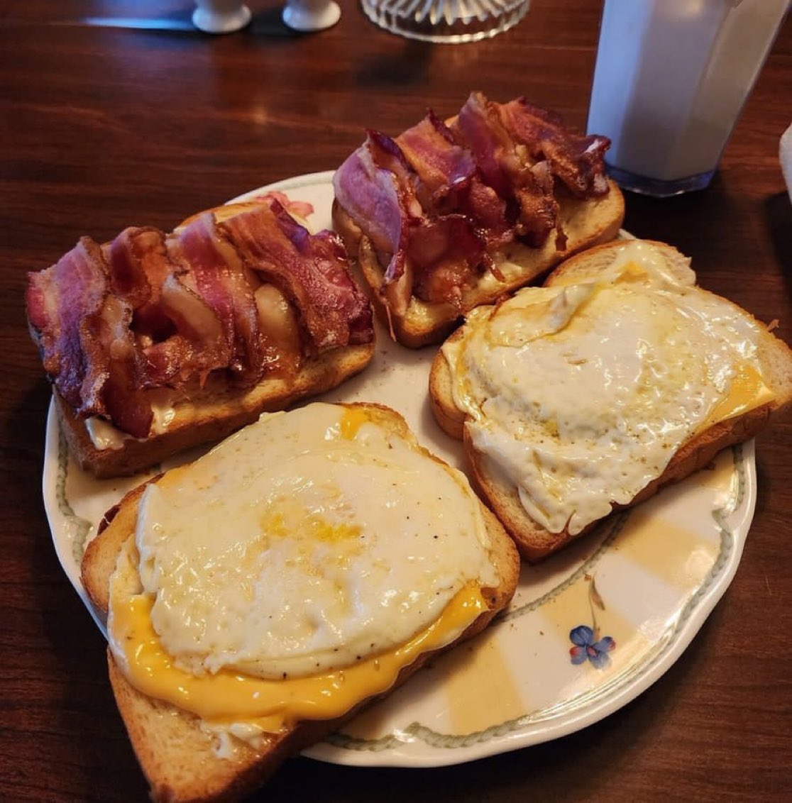 _Jack_rch's tweet photo. Be honest, what is the best drink for this breakfast?
🥤 🚨 https://t.co/5EEolVPzJf