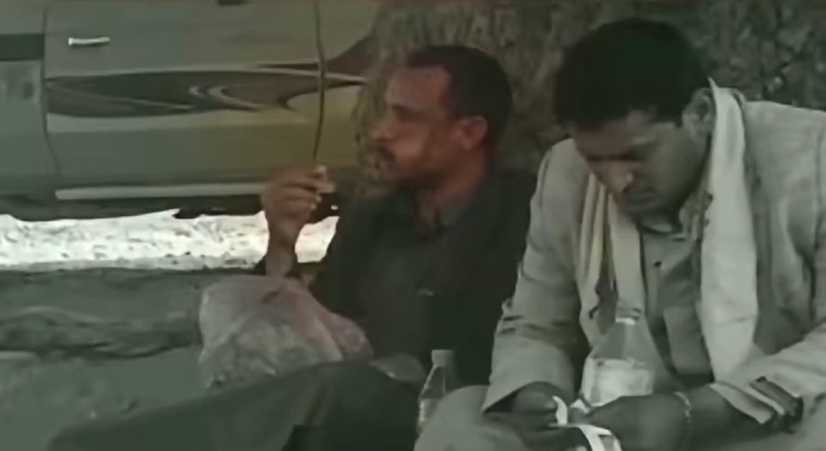 hameddd7111's tweet photo. ابو صلاح القوبري ورفاقة
عند رؤيتهم السيد احمدالعزي.
 (شاهد للاخير) https://t.co/S6HbOBJAuH