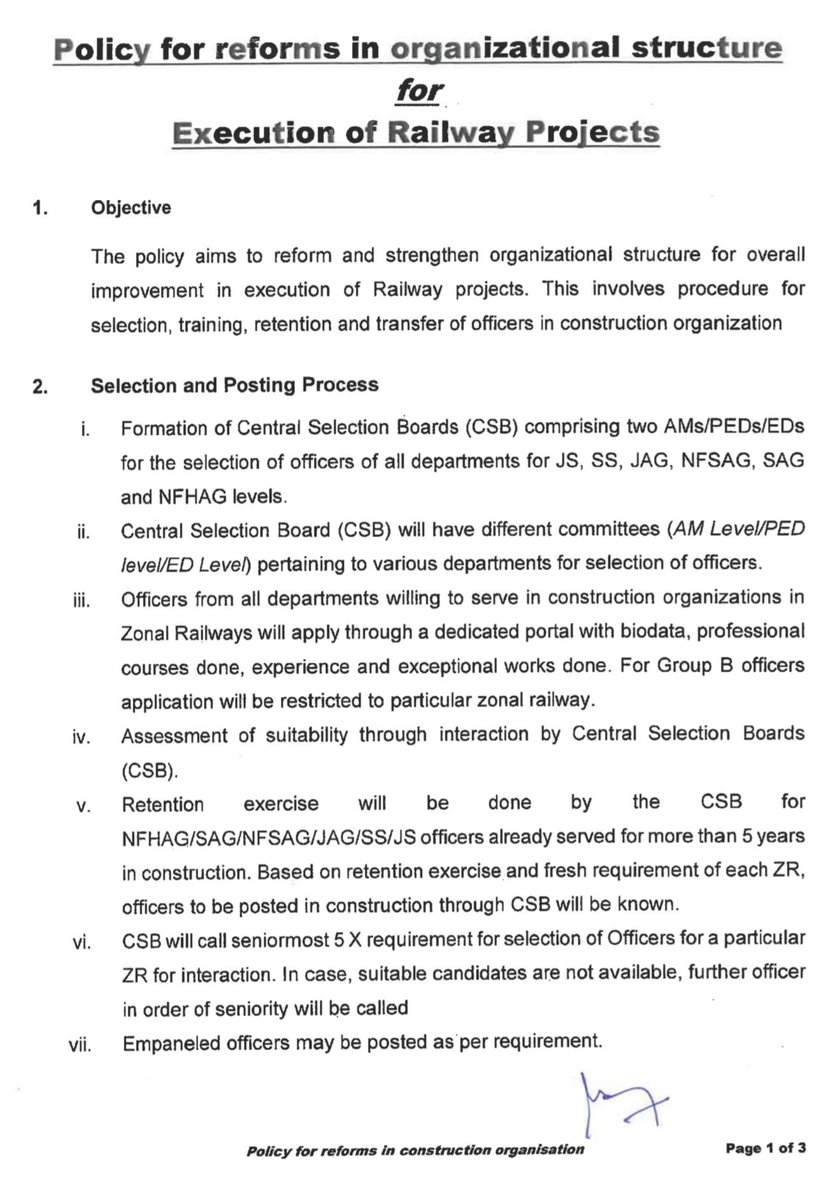 Railwhispers's tweet photo. 1/2
A letter directly antithetical to the PM’s core vision of "Less Government—More Governance" & reducing decision-making layers.
The #RlyAct designates the #GM as the ultimate "#Master" of a Zone—answerable statutorily for all #safety & execution in his territory.
@RailMinIndia https://t.co/7Hpfzo3av8