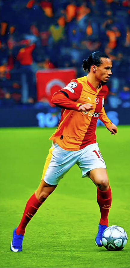 Senoly06's tweet photo. Leroy Sane bambaşka bir seviye, bambaşkaaaaaaa ♥

#Galatasaray #GSvVIL https://t.co/jPa12tgDfH