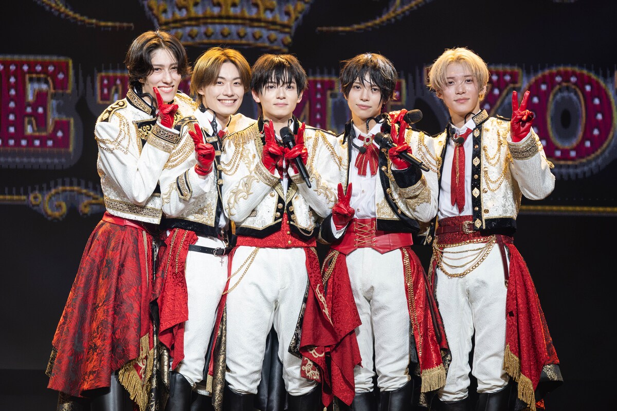 natalie_mu's tweet photo. ＼　ライブレポ（写真11枚）　／

Howzitの初ツアー開幕
多彩なパフォーマンスで示した
事務所の伝統を受け継ぐ覚悟🇯🇵
https://t.co/V289aNXK1M

プロデューサー大倉忠義との秘話語る

#Howzit https://t.co/NB15P6hpki