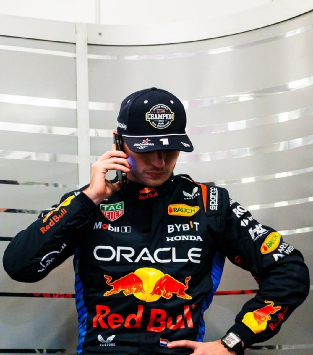 KAL33NJIN's tweet photo. #f1twtselfieday but we shy 🫰🏿 https://t.co/1djKTFpjjl