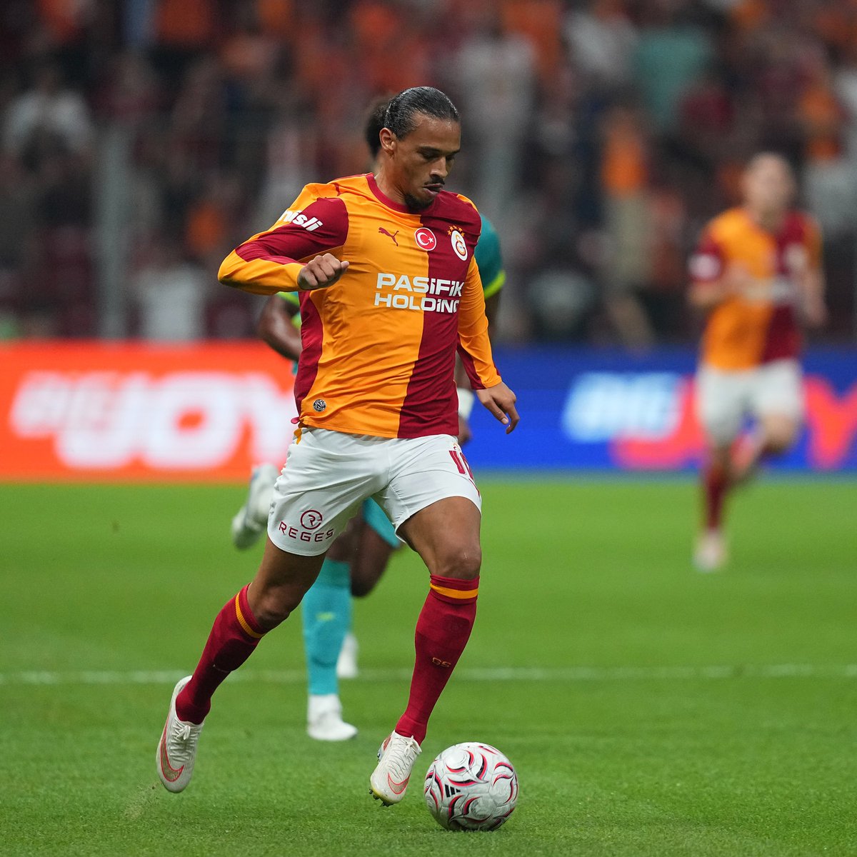 GalatasaraySK's tweet photo. 📸 Karşılaşmanın ilk yarısından kareler. https://t.co/348HgHHbhD