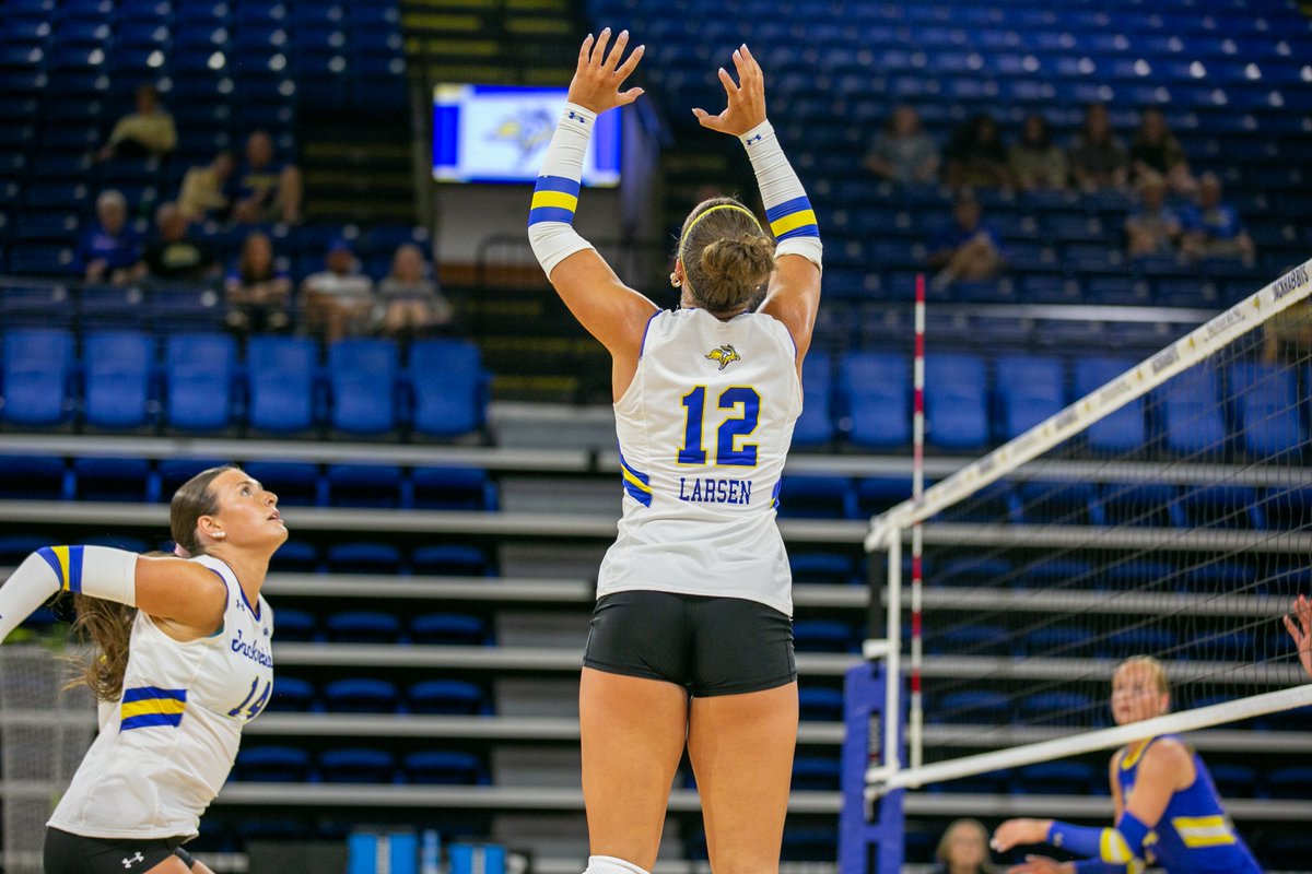 GoJacksVB's tweet photo. Weekend Work 💪🐰

#GoJacks🐰 https://t.co/LFq8WFXm8E