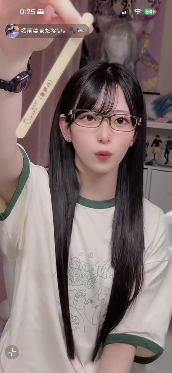 yabyyaby's tweet photo. ねこさんのTiktok配信❣️
途中寝落ちてしまった😪
まつげきゅるりんしてエクステでロングねこさん、久々ロングかわゆぅ🥹
夏コミ初出し情報ッ🫪なんとアイスの当たり棒とおそろっちブレスレットが夏コミで？！🫣
詳細はまたお品書きに載ってくるかしら🫶
あと1週間…ほんま楽しみ！(∩´∀`∩)💕 https://t.co/PZzBwW14OA