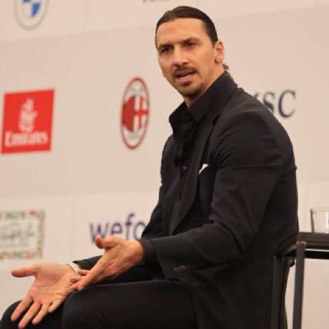 Alph__Utd's tweet photo. 🚨🗣️ Zlatan Ibrahimović on his favourite chant:

“I’d say the Manchester United one. It was CRAZY. It was my first game when they started singing it, and I scored in that match. They kept singing for 45 minutes…..it was an incredible experience.” https://t.co/eRIW0ptrrt