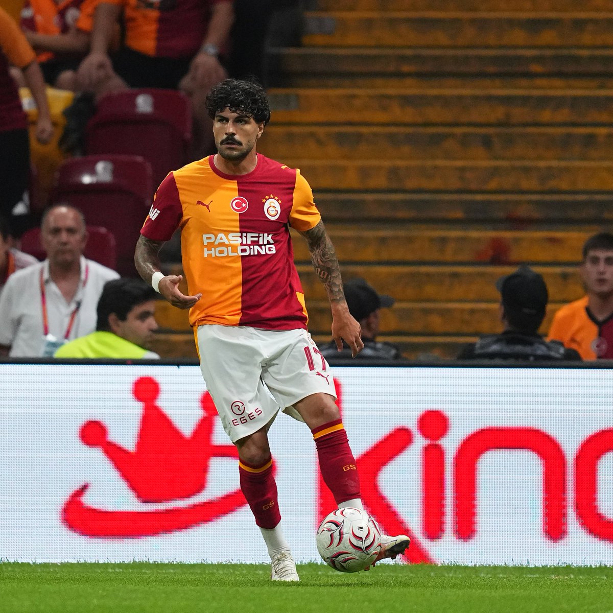 GalatasaraySK's tweet photo. 📸 Karşılaşmanın ilk yarısından kareler. https://t.co/348HgHHbhD