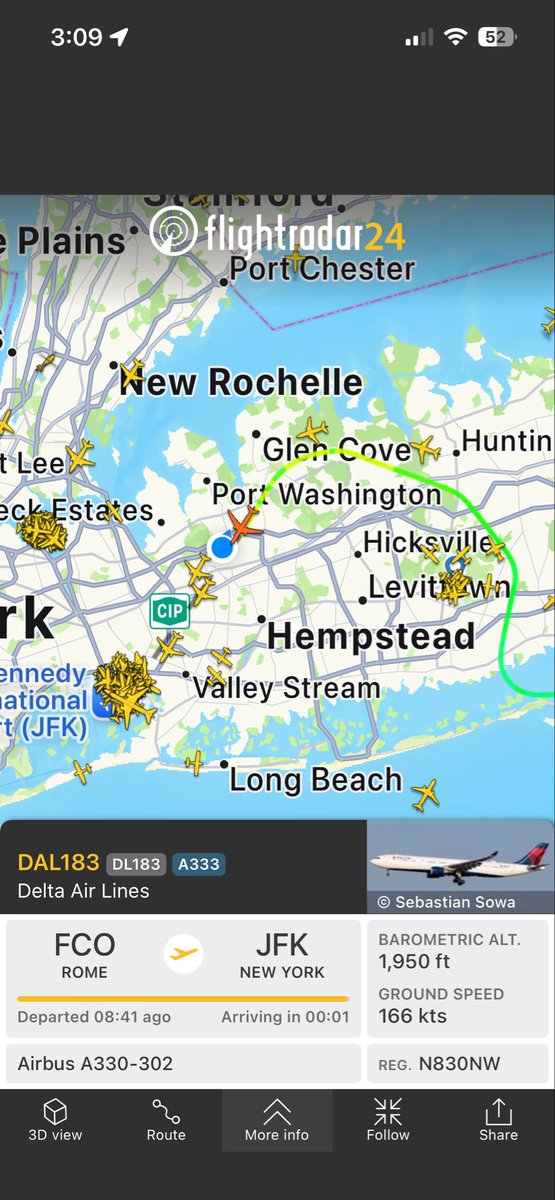 Kong_4423's tweet photo. This delayed you bums? Destroying our communities F U all @FAANews @PANYNJ Where’s @RepTomSuozzi @LauraAGillen @RepLaLota @planeSense4LI @peggy_sullivan @Rosinan54503432 https://t.co/s1HKYOJHDY