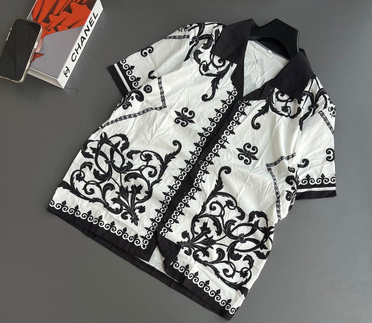 FashionFactoryU's tweet photo. Unique Vintage Shirts 
DM +256758386434
Note; We also do deliveries https://t.co/7u1HRTRB95