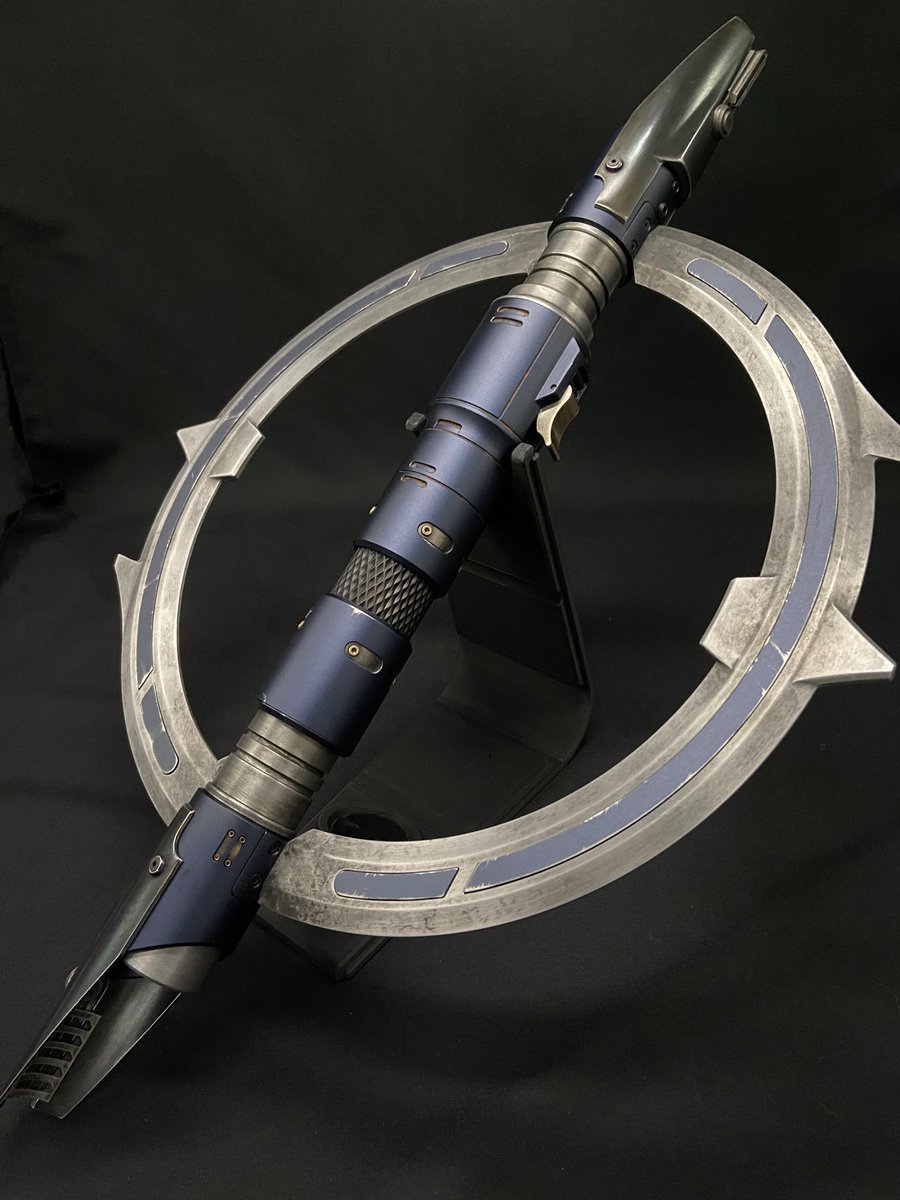 Shino_Nome's tweet photo. KR Sabers MARROK
実写版のマロックのライトセーバーのウェザリン���加工を行いました。
塗装は赤錆のみ、他は全てケミカルウェザリングとなります。

#ライトセーバー
#カスタムライトセーバー https://t.co/ouCjJJpmTA