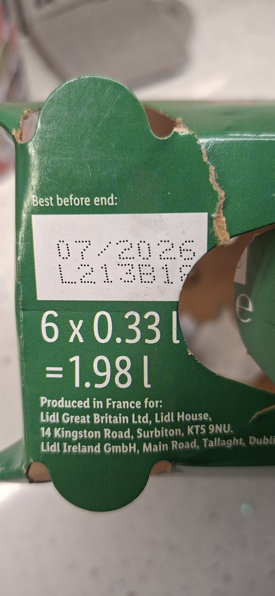 Splash1967's tweet photo. @LidlGB Bought these yesterday!! #outofdate https://t.co/gPnCPS2ouR