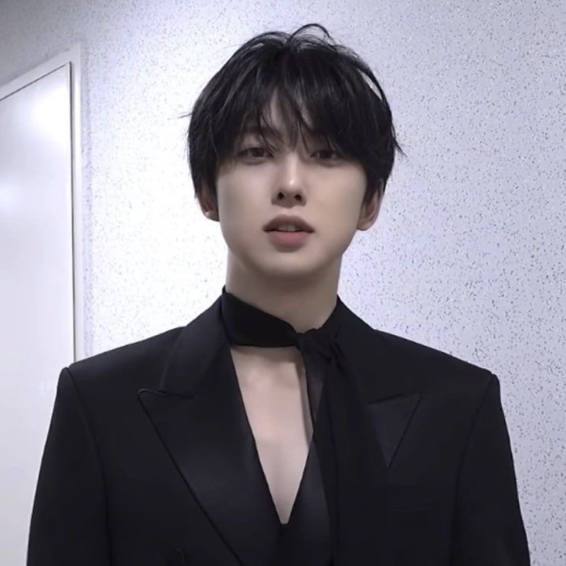 ch1muf0's tweet photo. 그래이거지이맛이지 덮머하면 진지하게08년생쌉가능이고존예선녀되심 https://t.co/h5sGcyc8P6