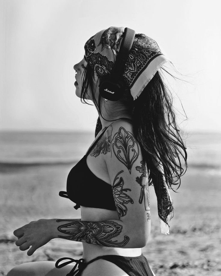 theemofaye's tweet photo. hot hot hot https://t.co/f5q8U66hME