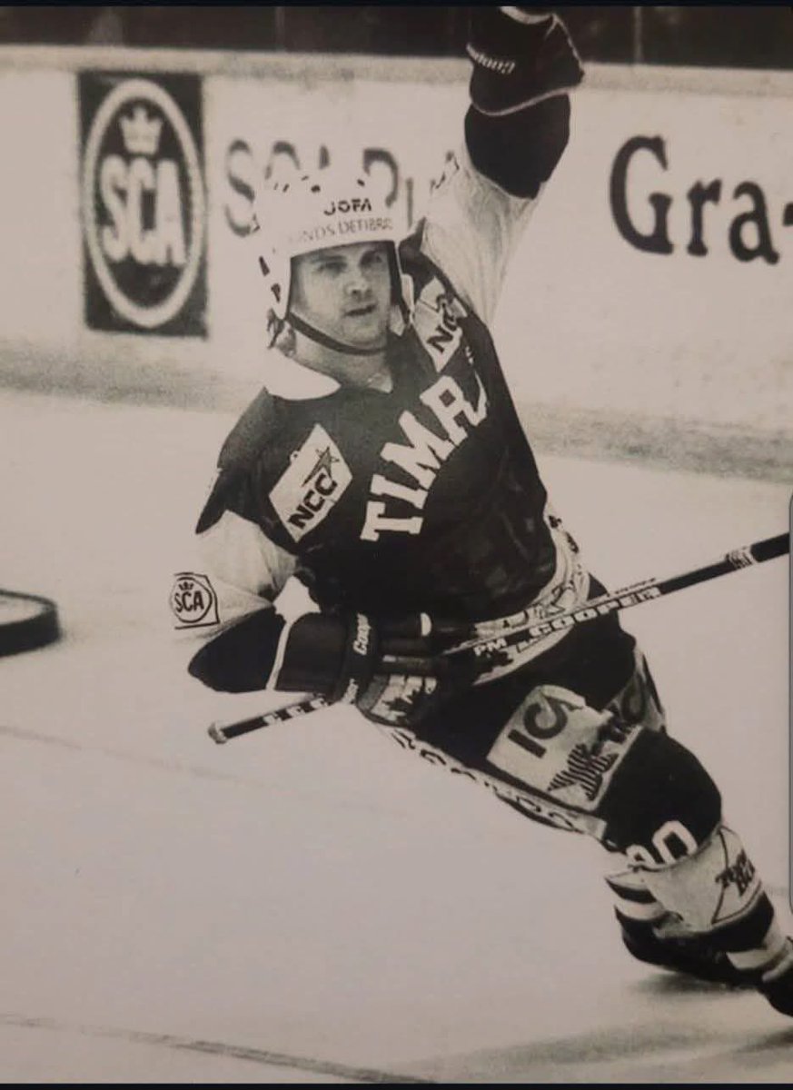 pelle_jr's tweet photo. Vila i frid kompis❤️. #rolle. #timraik https://t.co/STh5LXxSaM