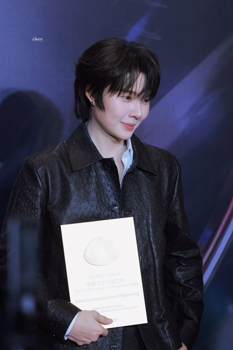 bubblycherry_'s tweet photo. 🫶🏻🏆

KENGNAMPING AT WEIBO NIGHT
#KNPxWEIBOGALA2026
#nampingsterㅤ https://t.co/npwAPiBNA1