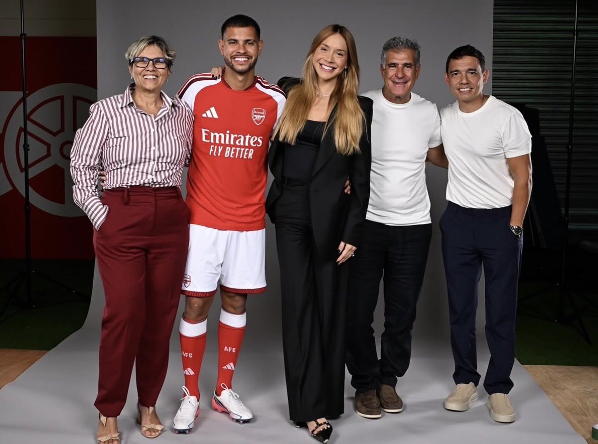 ArsenalN7's tweet photo. The Guimarãeses 🇧🇷 https://t.co/M5thpFSBcw