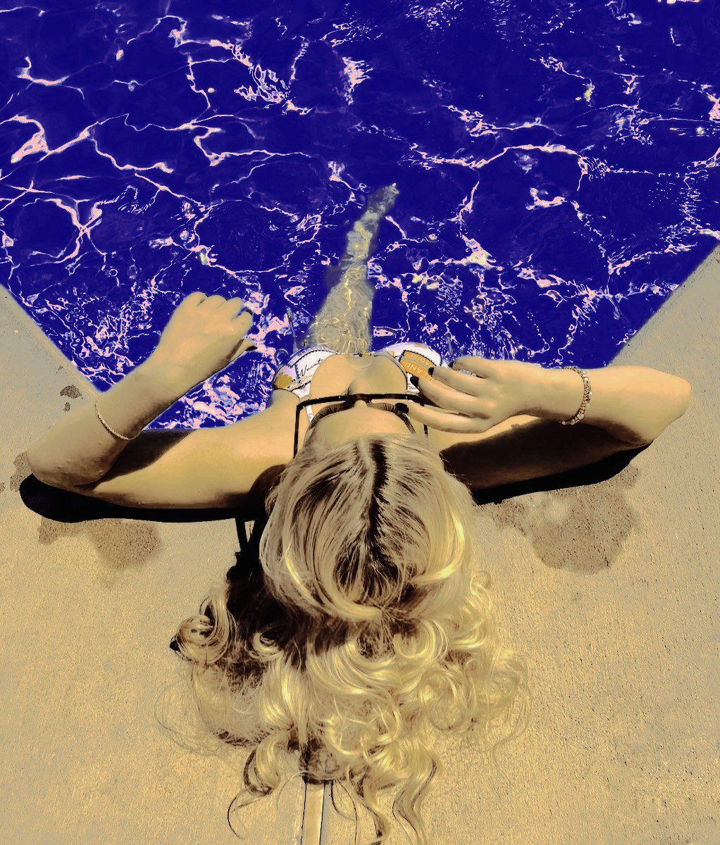 lightpierces's tweet photo. she’s  found  herself  chilling  in  the  pool  ..  the  water’s  great!  feel  free  to  join  her. 

#𝑯𝑬𝑳𝑳𝑭𝑰𝑹𝑬𝑽𝑰𝑳𝑳𝑨 https://t.co/EUgVl6xwaJ
