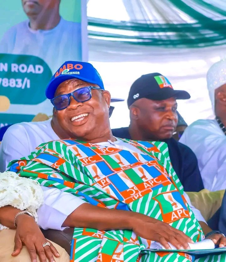 SnrBamak's tweet photo. Eyin Oni Sympathy vote 
Ekale o https://t.co/azJl7B9nBu