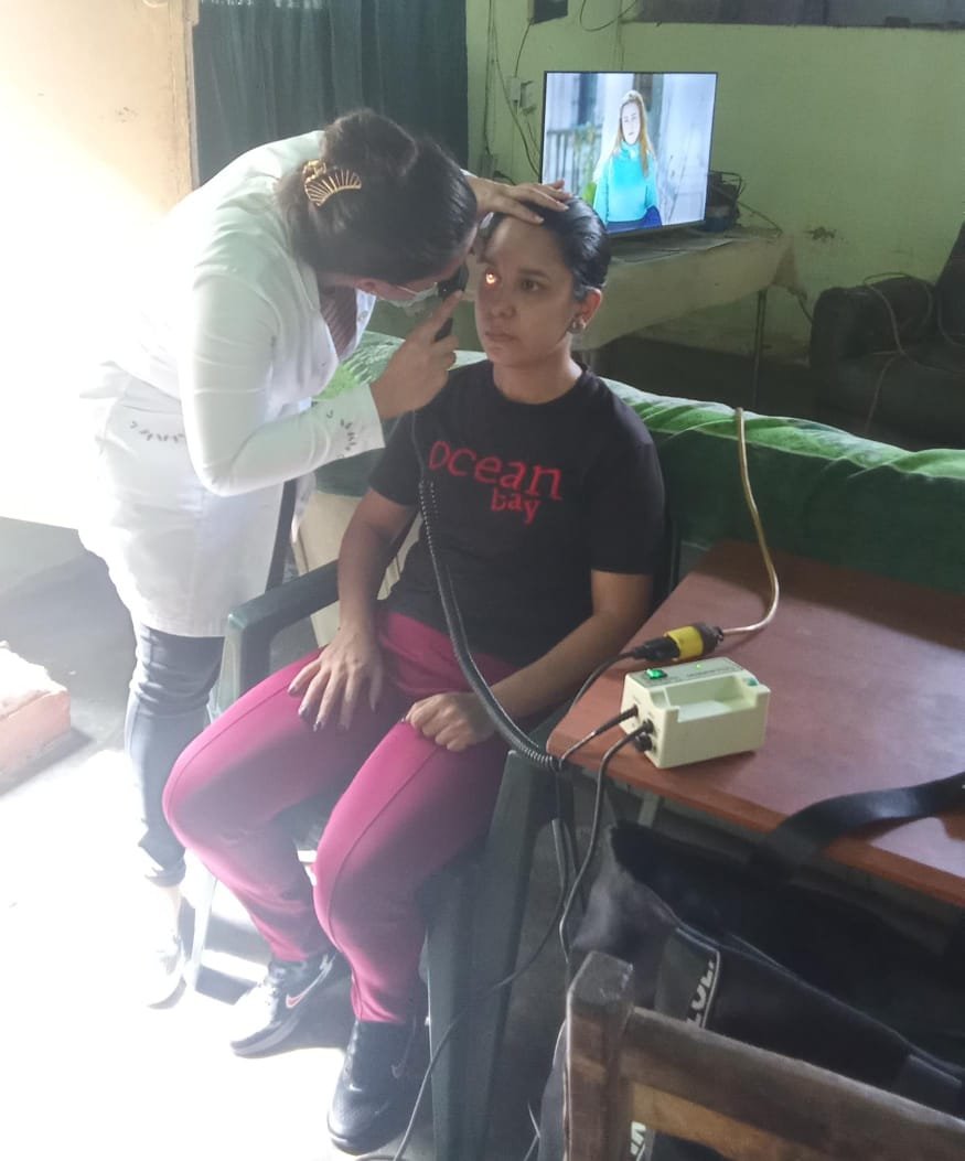 CubacooperaveG's tweet photo. ***Casa a casa Sector 5 de Julio.
Dra.Lisandra Vázquez González 
Dr.Angel Luis Preval González
#Cuba PorLaSalud https://t.co/uXqAlDP3f9