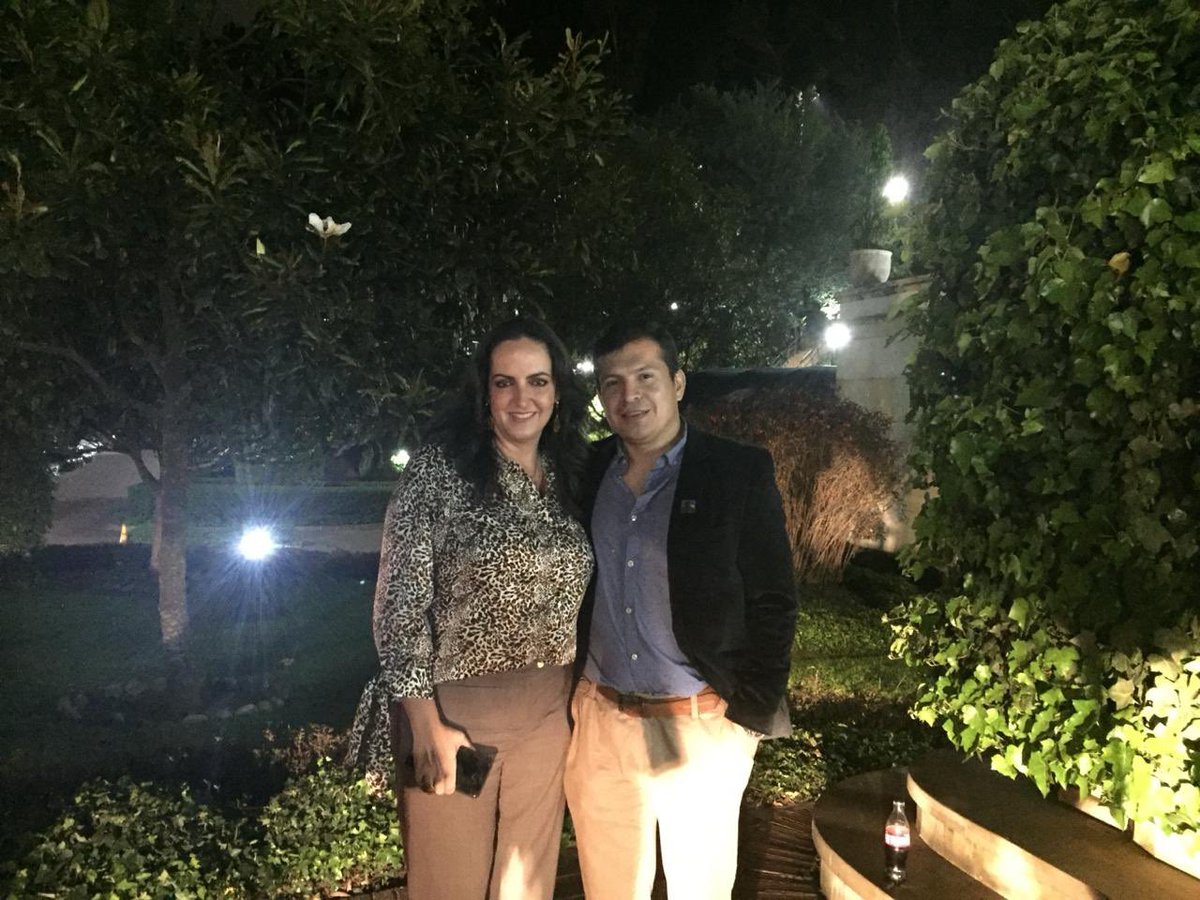 leonardocorreg's tweet photo. Felicidades generala. Siempre firmes, siempre a la derecha. #LasCosasComoSon https://t.co/72KDhF91vn