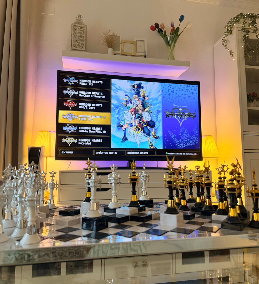RpgSpain's tweet photo. Tarde/noche de Kingdom Hearts, siempre apetece volver a estos juegos de vez en cuando. 

¿Cuál es vuestro favorito? 😍 https://t.co/YDVj9oAOyv