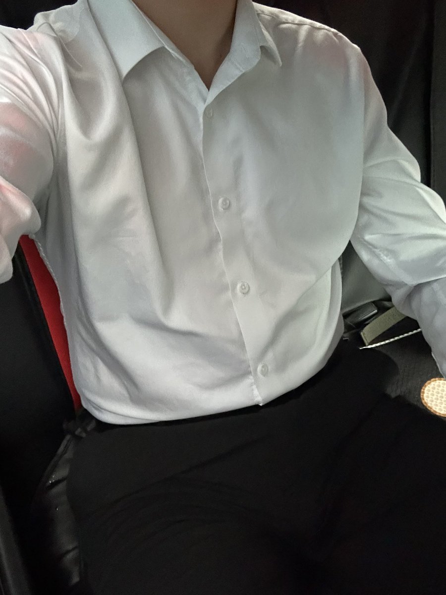 Dimon16s's tweet photo. 爱与不爱，操了再说 #贵阳 #1s #粗口调教 #正装皮鞋 #打桩机 https://t.co/ImA4GYfPi9