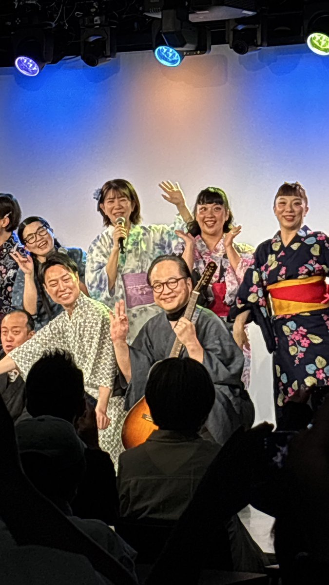 iorior5353's tweet photo. 昨日の8日は、よしもと道頓堀シアターへ、

ザ・ヒデコテン4を観に行きました。
初めて行ったのですが、楽しかったです。

服部ひで子さん、チケット手売りから、当日までありがとうございました！ https://t.co/pmCKH0OaKf