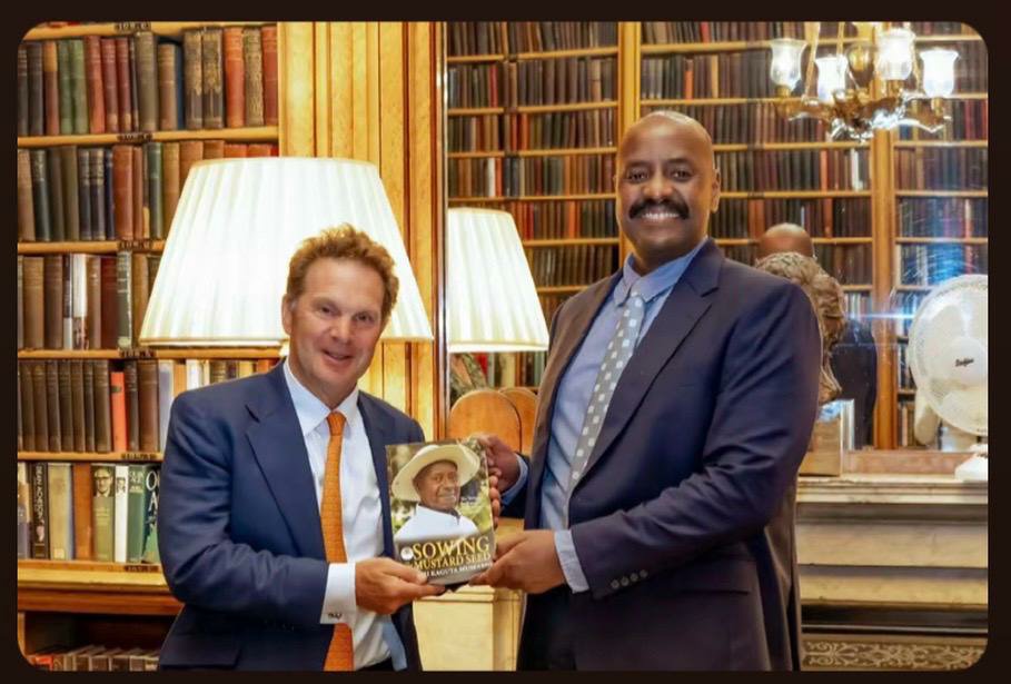 uk_nup's tweet photo. This coward, "General" Muhoozi Kainerugaba @mkainerugaba, Uganda's military @MODVA_UPDF chief, who went into hiding yesterday when Ugandans and pro democracy and human rights campaigners held a peaceful demonstration at the Royal Military Academy Sandhurst @RMASandhurst,
against the training of his son Ruhamya Kainerugaba at Sandhurst, and who together with his father, dictator @KagutaMuseveni presides over abductions, torture, rapes, enforced disappearances, arbitrary detentions of political opponents for prolonged period on made up charges and media shutdown, had sneaked into London at night and is at a private members club on Pall Mall in central London, drinking expensive whisky, paid for by the impoverished Ugandan taxpayers and regime's apologists, while citizens in Uganda wallow in extreme poverty, and while Sam Mugumya, John Bosco Kibalama, Peter Kirya, Wangolo Shafic, and John Ddamulira, and other political prisoners are either dead or rotting at Entebbe's and Kampala's torture dungeons. 

Shame on the Labour government for letting such a monster into the UK. 

@FCDOGovUK @DefenceHQ @andyburnham @10DowningStreet @Ed_Miliband @wesstreeting
@ZackPolanski @LibDems @TheGreenParty @EdwardJDavey @UKCDS_MOD @GOVUK  @FCDOGovUK @amnestyuk @rfi @FCDOHumanRights @jeremycorbyn @UKinUganda @Thetimes @UKParliament @SkyNews @BBCAfrica @camberleynews @UKLabour @GMB_union @DefenceHQ @BritishArmy @pritipatel @DailyMail @The_TUC @Telegraph @CommonsForeign @BeccyCooper4Lab @hrw @amnesty  @volker_turk @HealthAPPG  @Worthing_Herald @KemiBadenoch @Conservatives @CommonsForeign @ArmyCGS @IntlCrimCourt  

#FreeAllPoliticalPrisonersInUganda
#FreeUganda