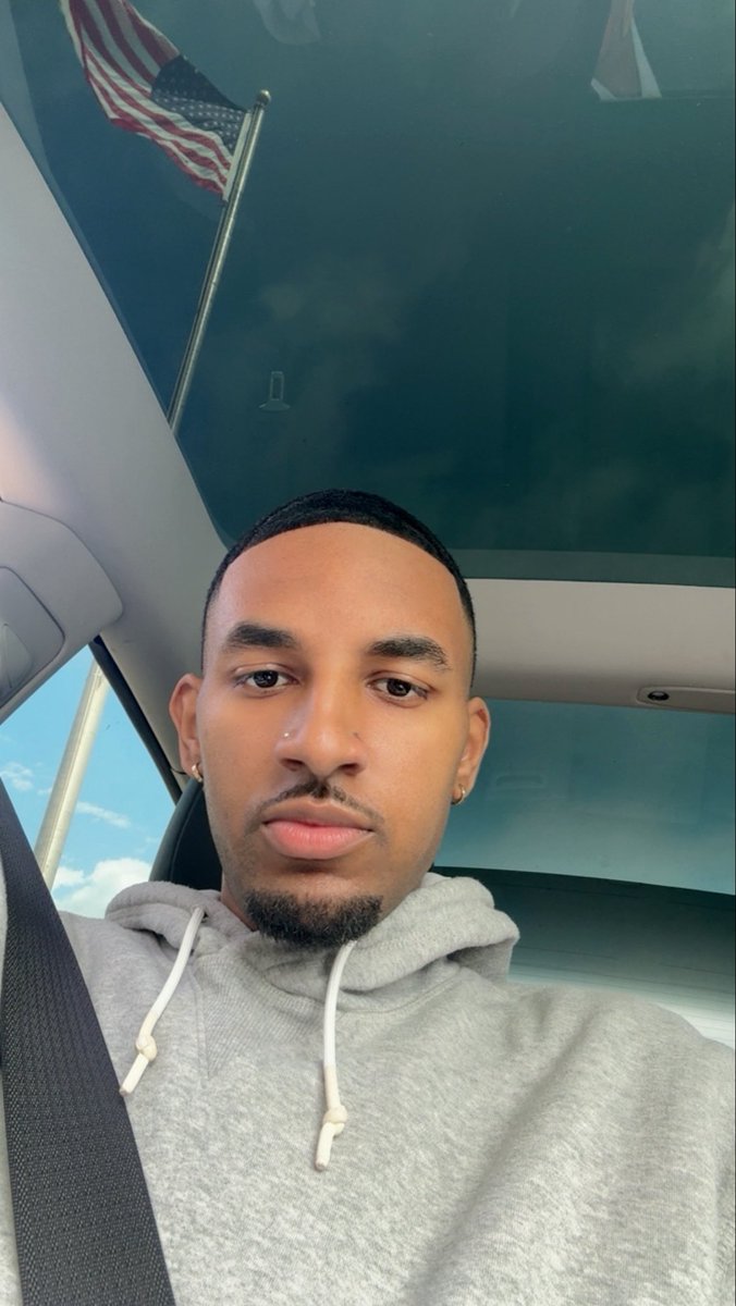 JazonAmari's tweet photo. ✌🏽 https://t.co/XNwwXKbDTQ