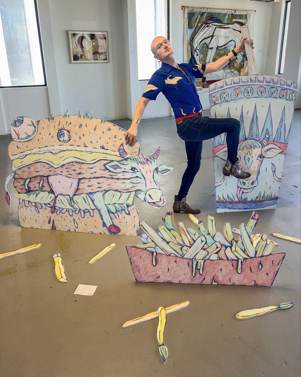dakotanoot's tweet photo. Moo-ve on down to Torrance and catch my art as part of Nomad, presented by @TorranceArt at Del Amo Crossing. 🐄🍟 Question the ingredients… or don’t. 🍔
https://t.co/myj6D20eK4
#installationart #torrance #drawing https://t.co/gYiKEiSMvy