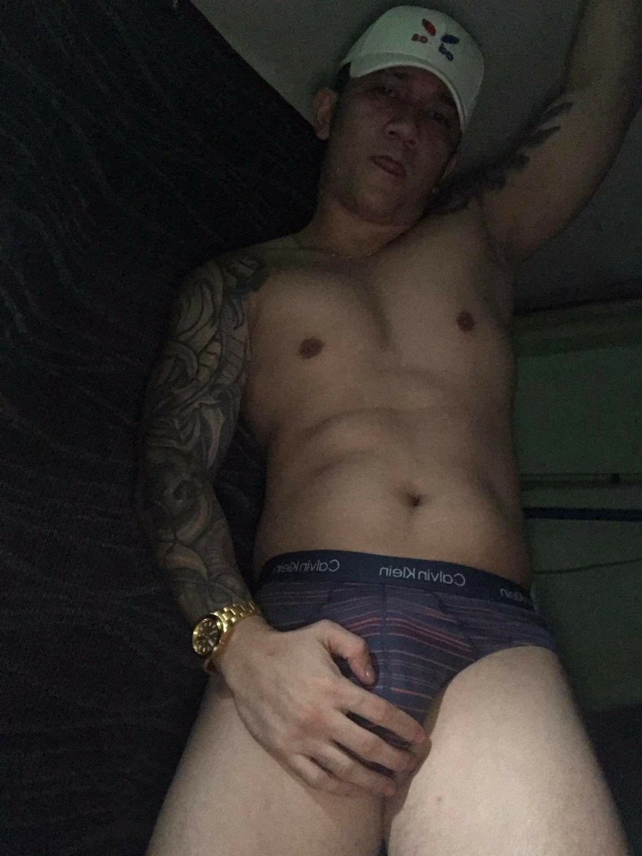 BossDaddy2026's tweet photo. 😋😋😋 https://t.co/nIZnUnWeTn