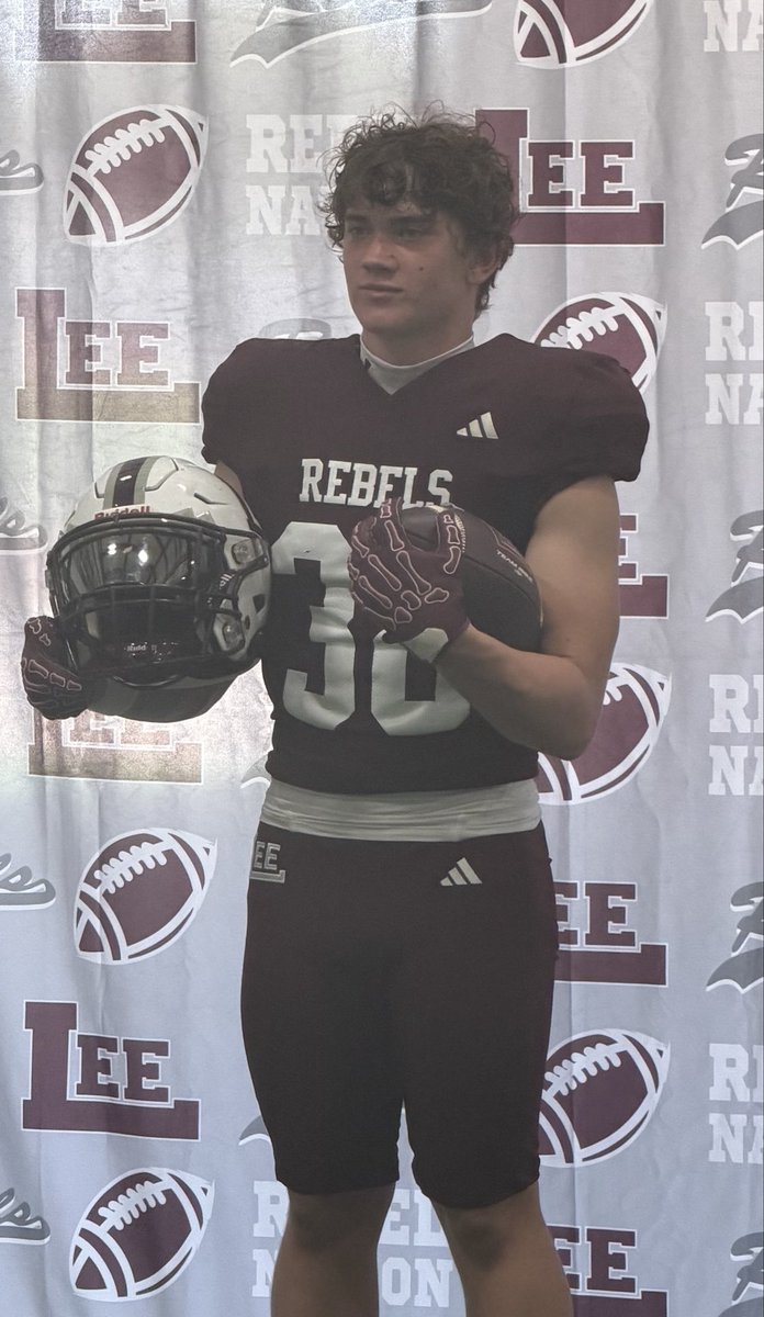 Ryder5Roberts's tweet photo. Officially official…Varsity @MidLEErebels!!! I love these guys…we’re ready to go!!! Hard work pays off!! @432_Elijah @EDucrepinCO29 @Santi_1Cruz @DanielHenry1010 @JuddsonL41509 @BradenGonz23213 @Hartman3Clint @Chisumw11 @Coach_Lopez12 @BurdittMicah @AWilliamsUSA @Coach__OMalley @PrepRedzoneTX @connectedathUSA @CoachWilson_ @caseykline_ @PCobbs43