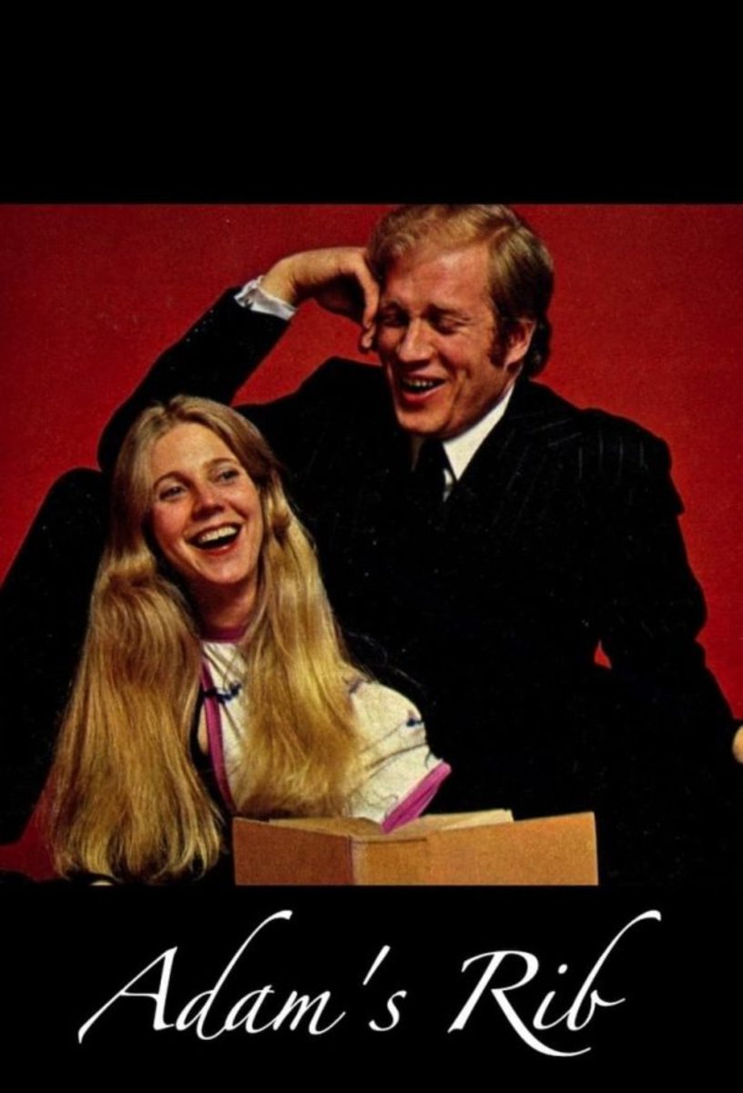 princessnandax's tweet photo. não eu descobrindo HOJE q a blythe danner é mãe da gwyneth paltrow pq tava pesquisando a nora ephron e vi essa série q ela escreveu https://t.co/tLMey7p4G8