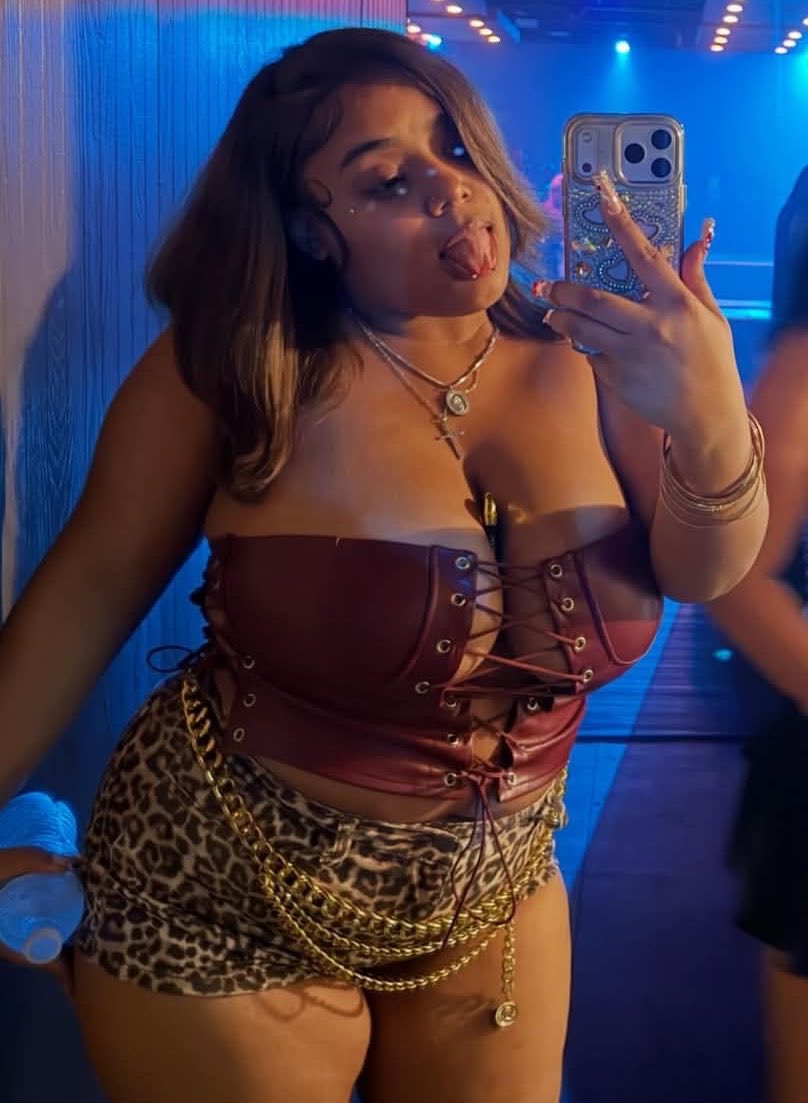 painRelief78's tweet photo. Puerto Rican queen😍🥰❤️‍🩹 https://t.co/OUHTyHv5k6