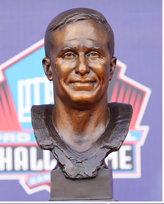 SleeperSaints's tweet photo. Be honest… what do you think of Drew Brees’ Hall of Fame bust? 

#Saints https://t.co/gVqxaLflfd