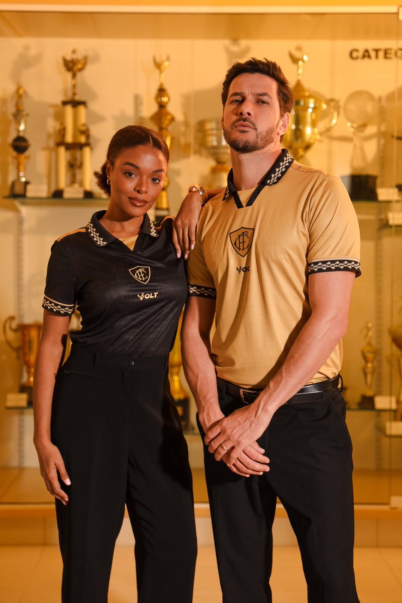 TheyThinkKits's tweet photo. Figueirense x Volt https://t.co/zcuCPGgnm3