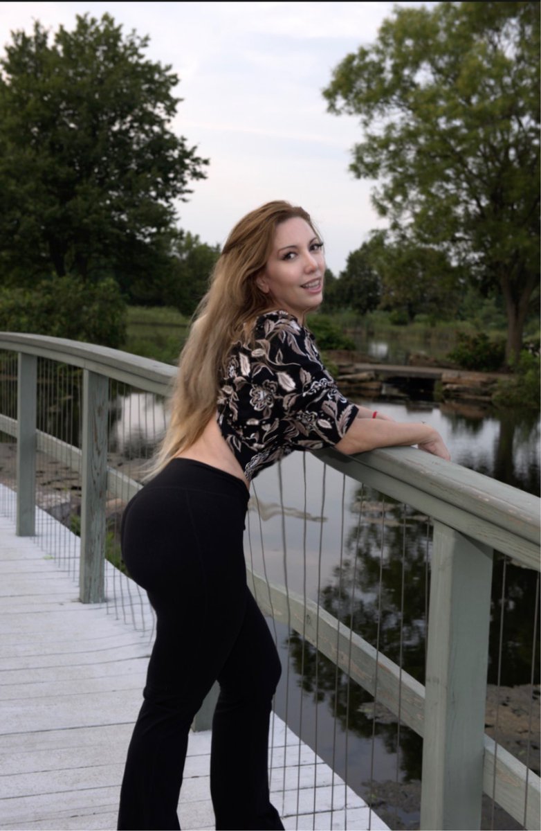 ZaragozapornNj's tweet photo. I’m enjoying the peaceful warm afternoon in the park.
📸 @XRCOAwards Dirty Bob

New pictures !! https://t.co/QAYeUpCXhI
