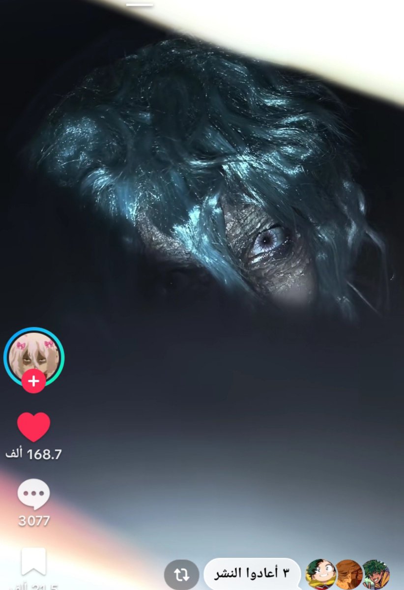 Silanotes1's tweet photo. Holy shit this is peak cosplay ,now i understand Izuku reaction when he met Shigaraki at the mall https://t.co/zlHZEwEWiD