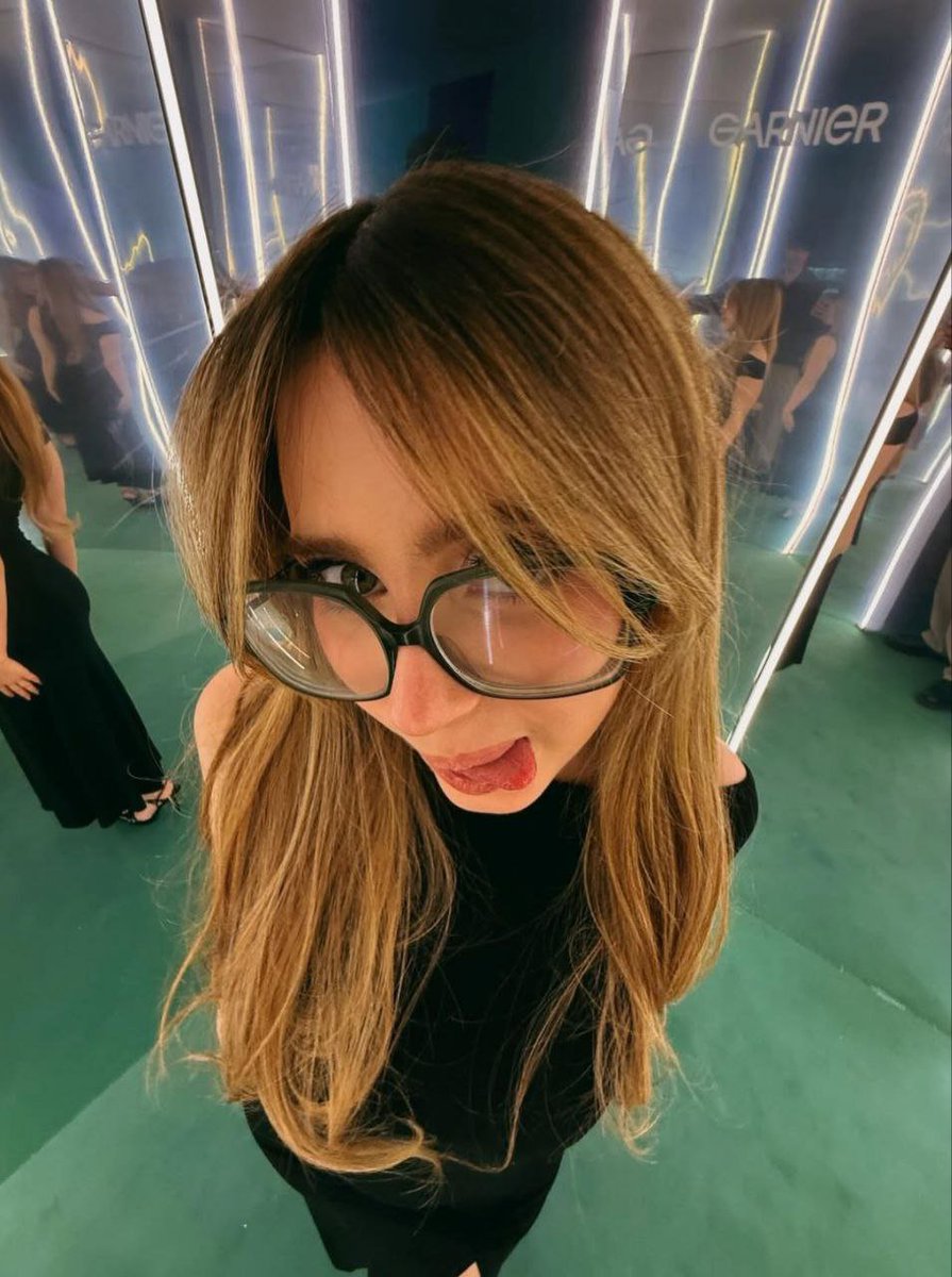 iSHORTWIFE's tweet photo. ㅤ
⠀ ⠀
Imaginate que te funen porque te dio asco que te confundan con una 𝐏𝐄𝐑𝐔𝐀𝐍𝐀. 

¿No es obvio que lo natural sea que te de asco que te confundan con 𝐍𝐄𝐆𝐑𝐎𝐒 𝐏𝐎𝐁𝐑𝐄𝐒? 
⠀ ⠀
ᅠᅠᅠᅠᅠᅠᅠᅠᅠᅠᅠᅠᅠᅠᅠ https://t.co/dBiIciKvmT