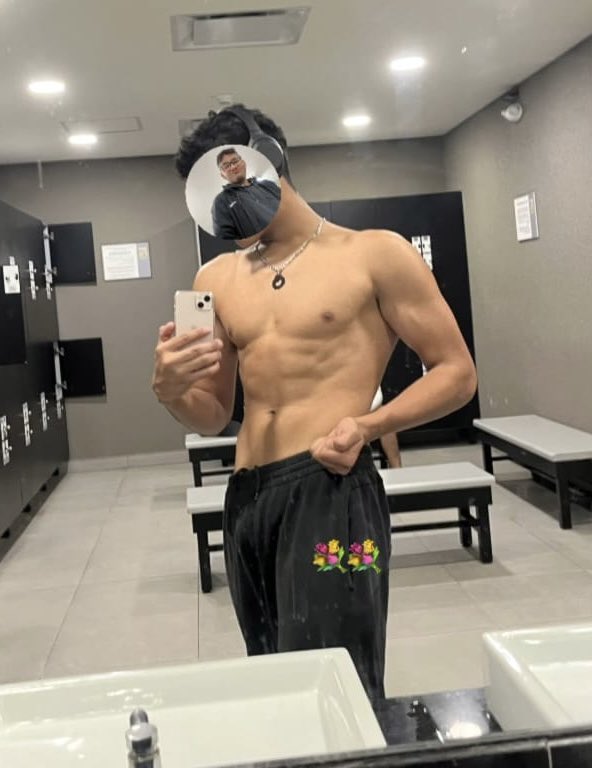 HeterosslfVip's tweet photo. Heteros Hegañados
Me gustaría sentir todo su semen en la cara

https://t.co/QdgurdGGdk https://t.co/ZBOiVMeShc