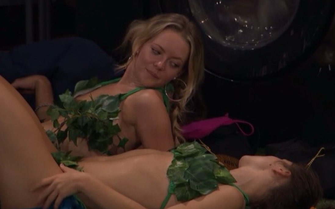 jjoeypotter's tweet photo. this gay ass duo #bb28 https://t.co/mmMquO80ic