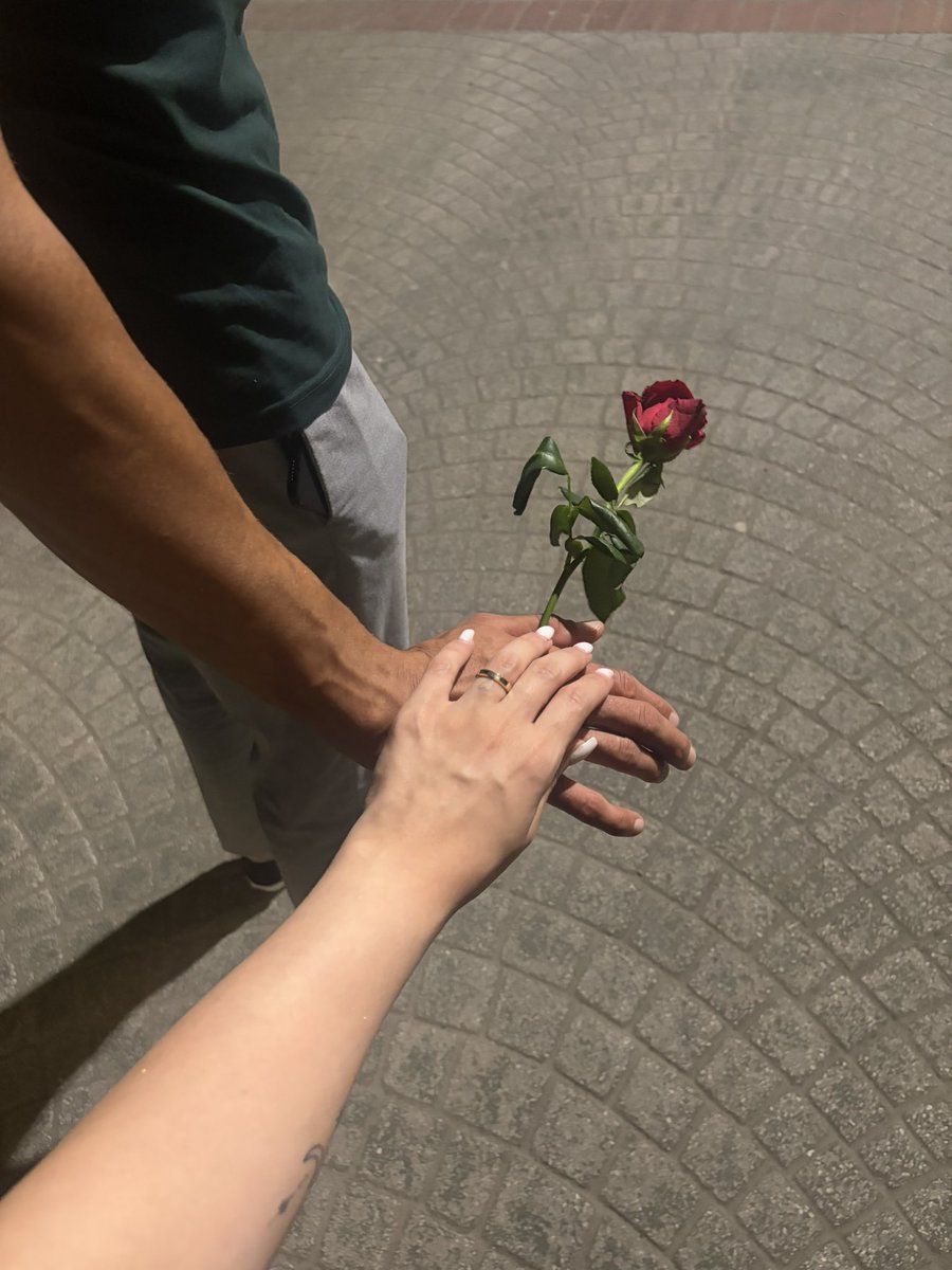 scaaglas's tweet photo. ❤️ https://t.co/6paM3iYRw3