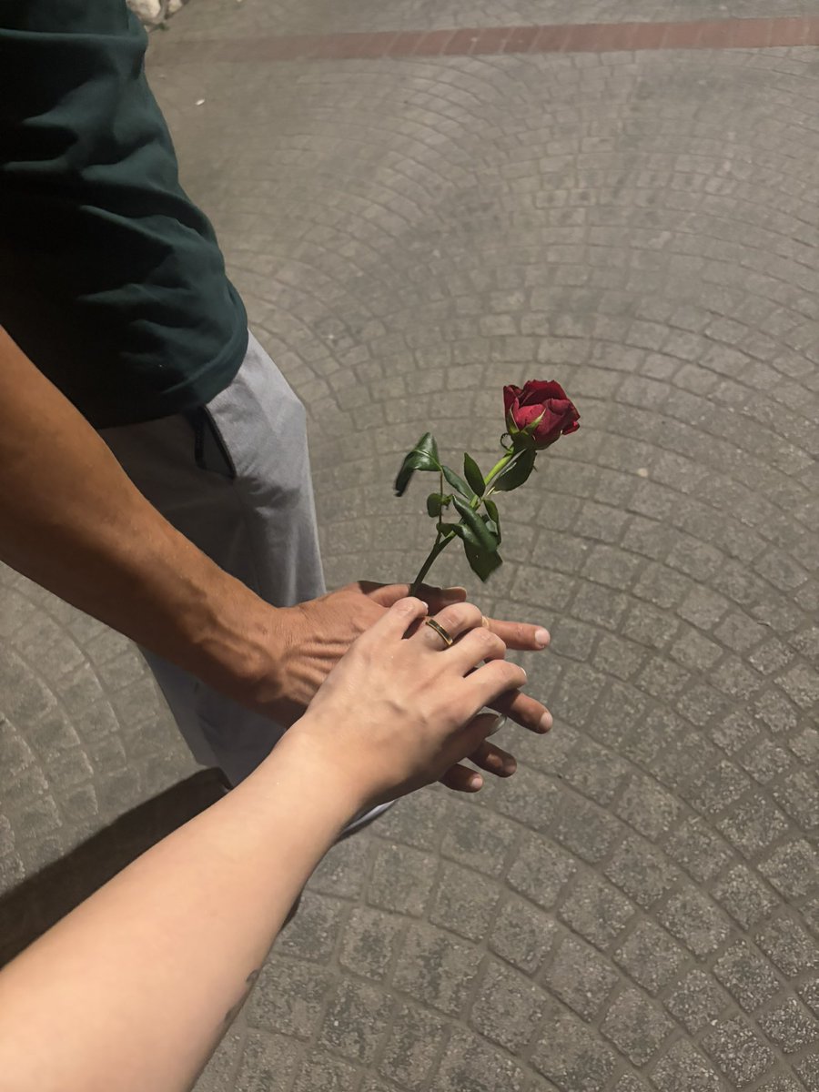 scaaglas's tweet photo. ❤️ https://t.co/6paM3iYRw3