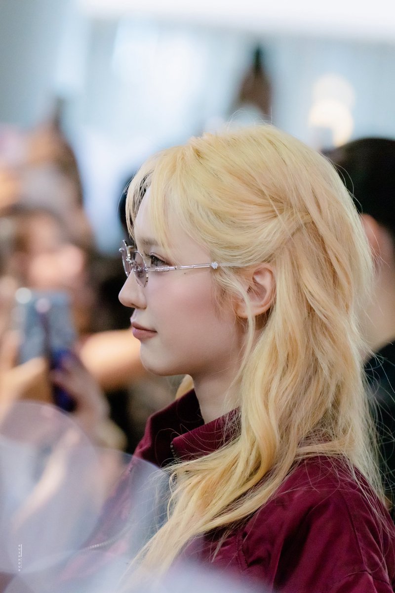 rushhour39's tweet photo. Hot nerd 🫠

JANJINGJING X THE ALPHA CAMP #TheAlphaCamp7thLive 
#Janhae https://t.co/bkxEAaz0Qs
