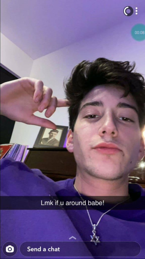 jaylincolvin2's tweet photo. Milo Manheim

https://t.co/tii8pu65Td https://t.co/hVg5giY1l8