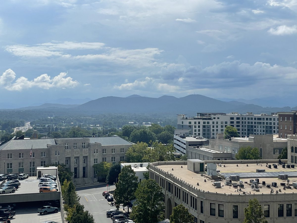 Tim_Schulze626's tweet photo. 📍Asheville, North Carolina https://t.co/u1yo8Rkhzu