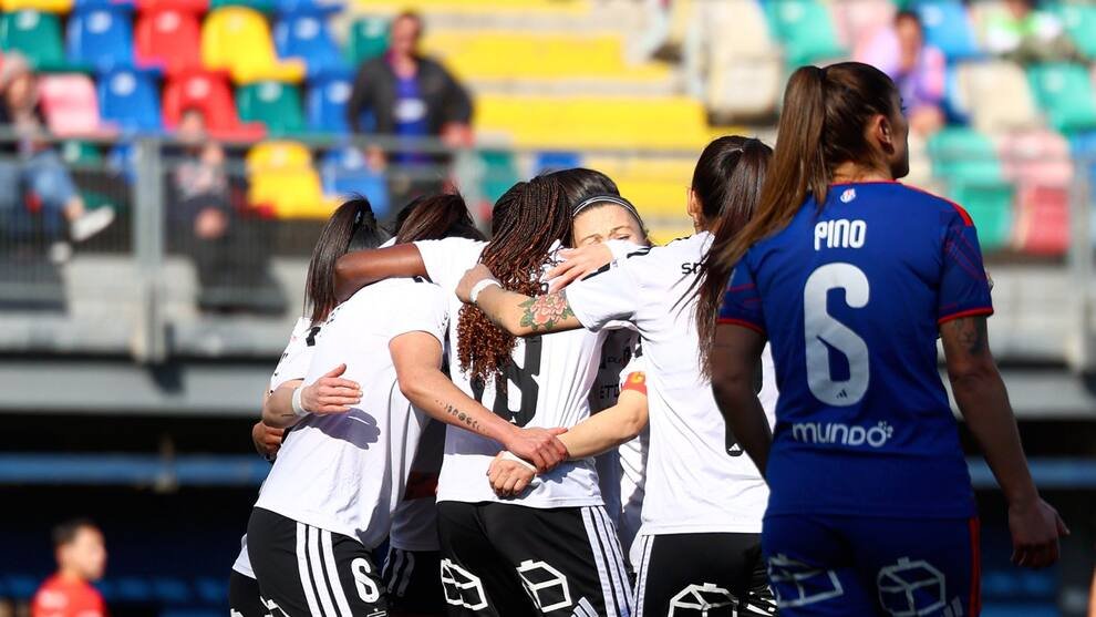 Hanti09's tweet photo. Que tremendo orgullo son las albas para Colo-Colo

Las tetracampeonas nuevamente imponen su jerarquía y respeto en un partido complicado https://t.co/hbzKXqCd6F